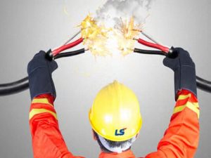 So-sanh-day-cap-dien-nhom-va-day-cap-dong